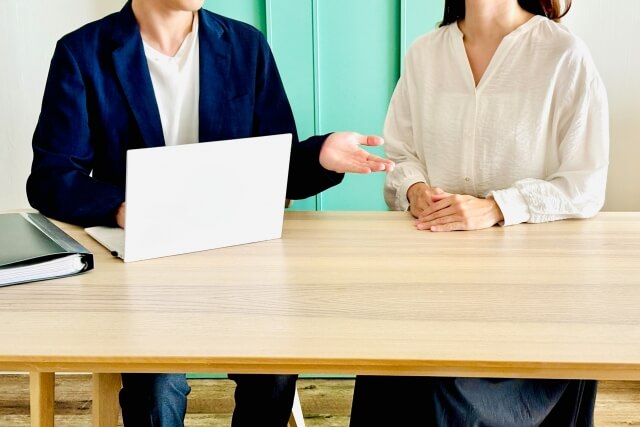 人事コンサルにおける伴走支援の定義と現場介入型アプローチの全体像